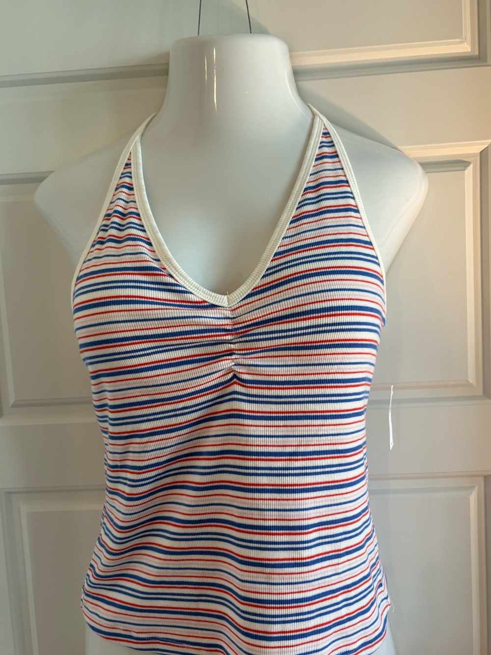Old Navy White Tank Top with built in sports bra